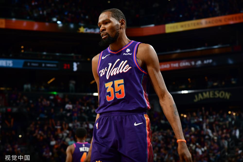 赛事中脱颖 赛事中脱颖