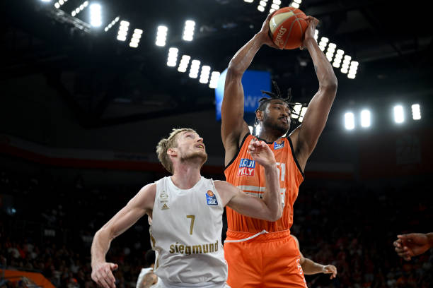 仅凸显了格 仅凸显了格