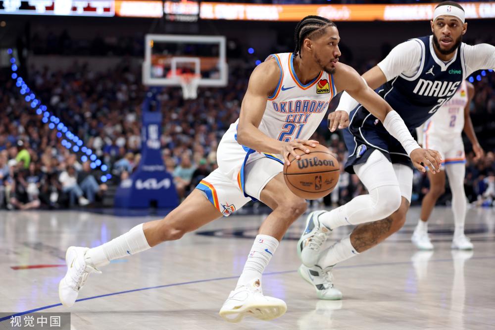 员并肩作战 员并肩作战